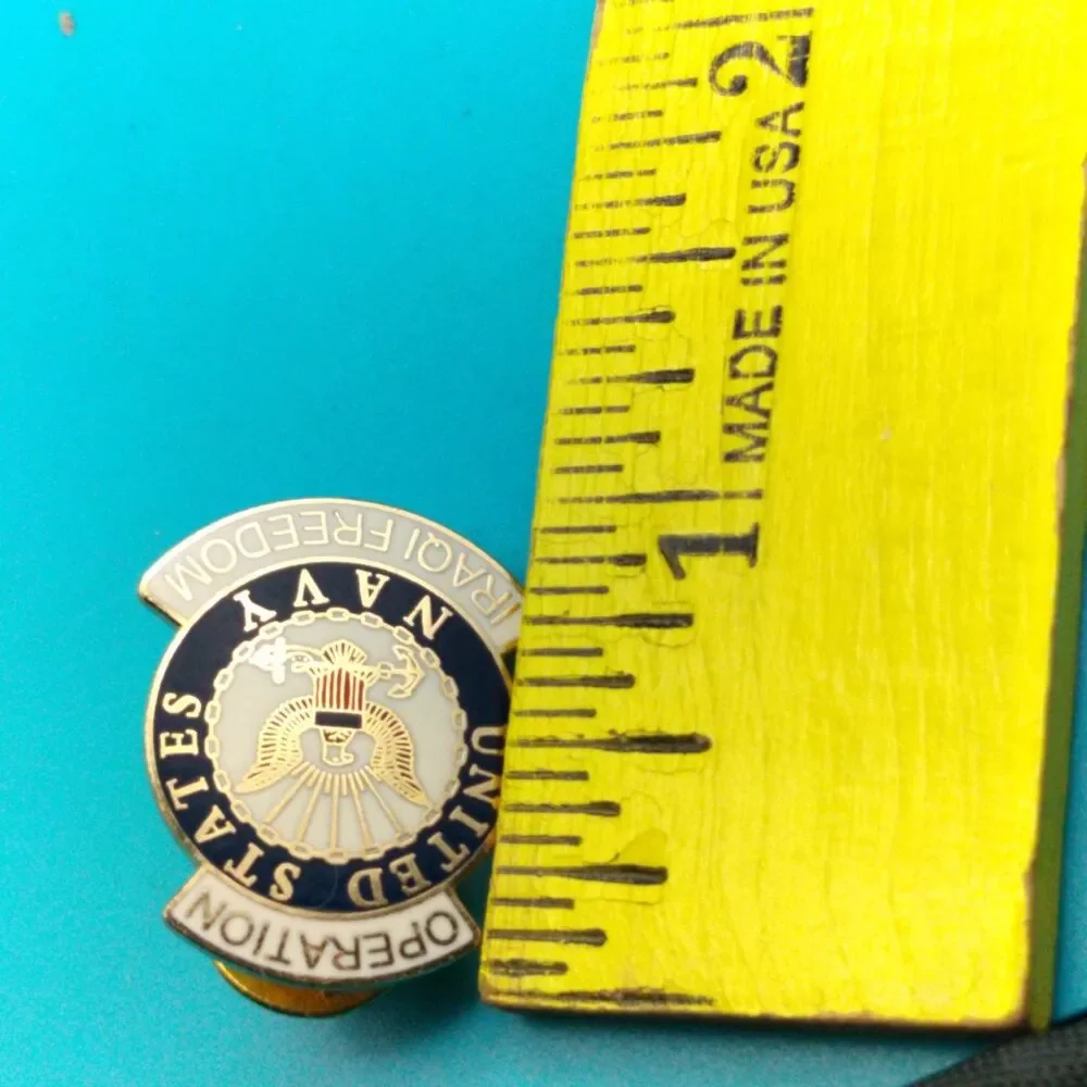 United States Navy Operation Iraqi Freedom Enamel Lapel Pin 1in